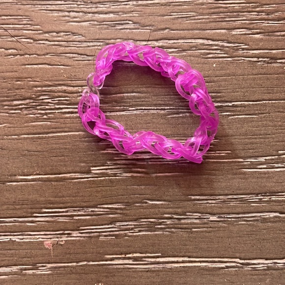 Bracelets - Picture 3 of 5